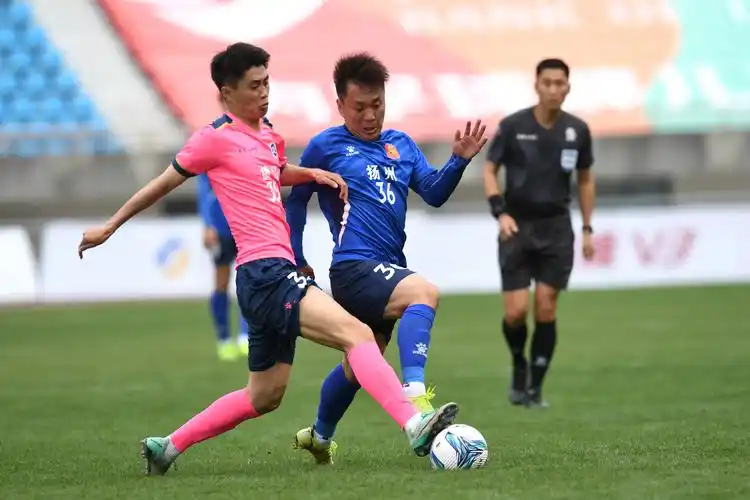 法国乙级联赛：尼姆 VS 索肖